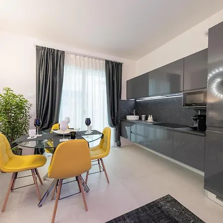Daire Magic Luxury Bardolino